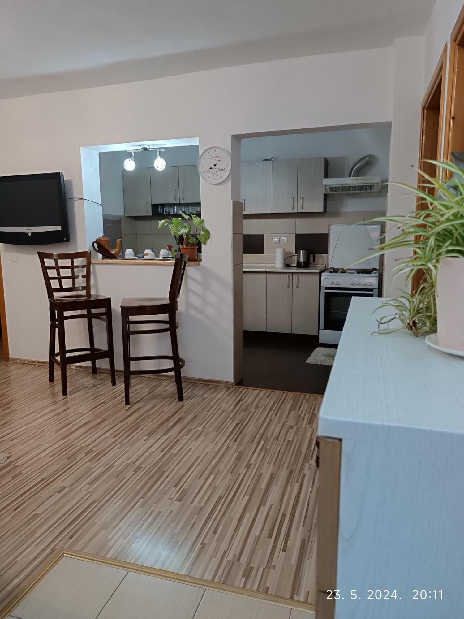 3-Bedroom Newhome Μόσταρ Εξωτερικό φωτογραφία